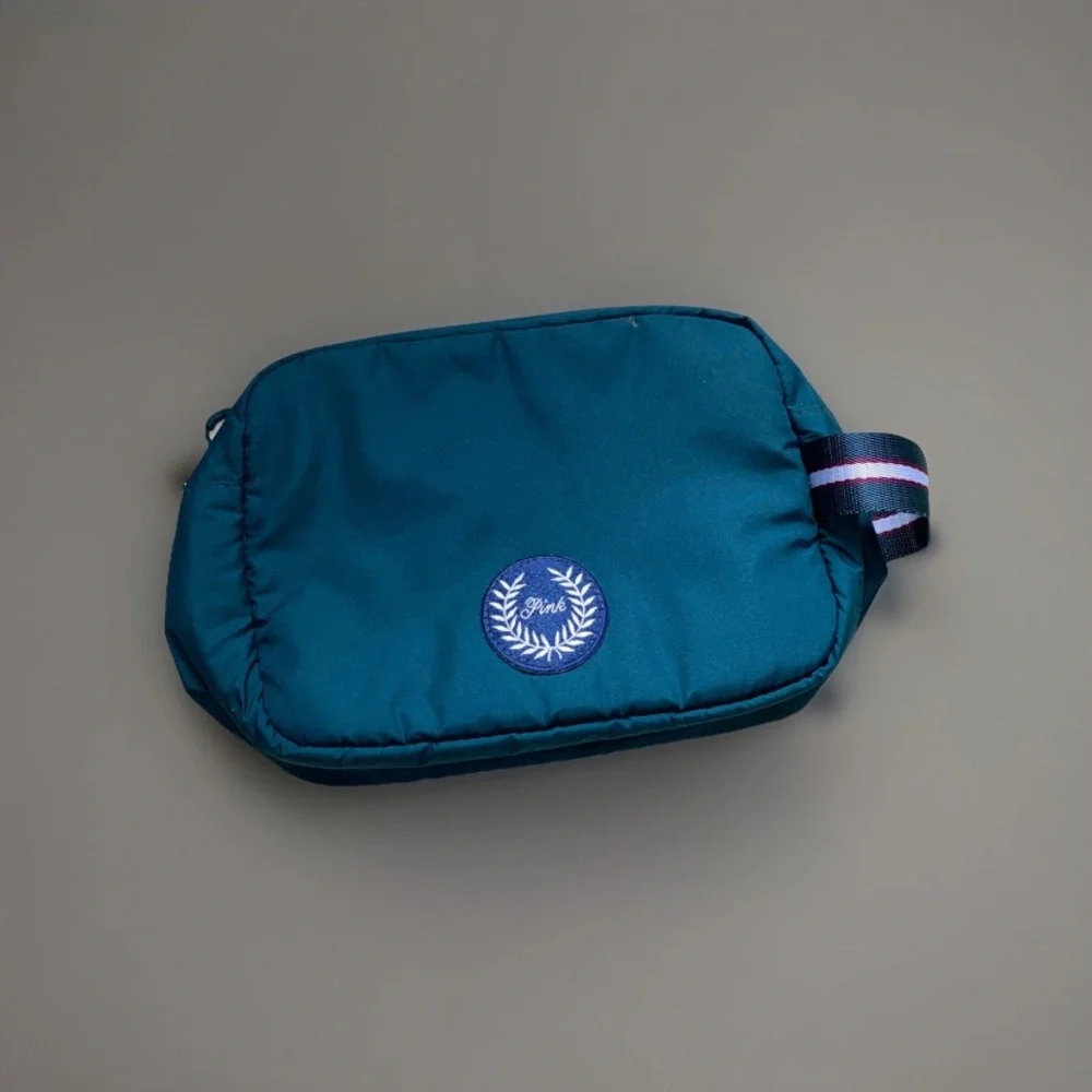 Victorias Secret PINK Green Travel‎ Toiletry Cosmetic Bag